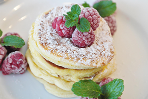 Dessert mit Himbeere